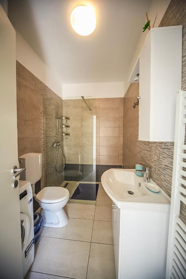 Apartman Carmen Volosko Opatija Exterior foto